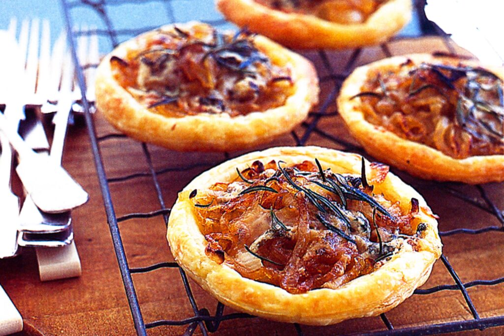 caramelised onion and blue cheese tarts 21163 1 1