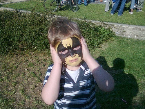 mask face paint batman boy