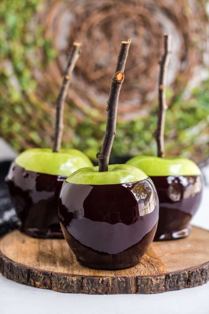 Poisoned Candy Apples 4